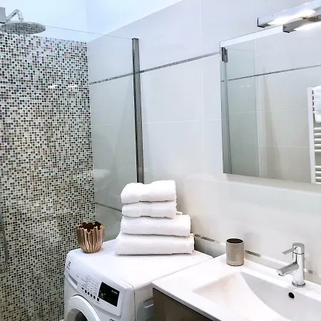 Prestige Center Apartment